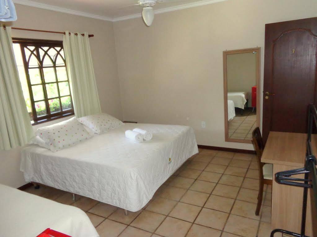 Pousada Casa Da Pedra Blumenau Ngoại thất bức ảnh