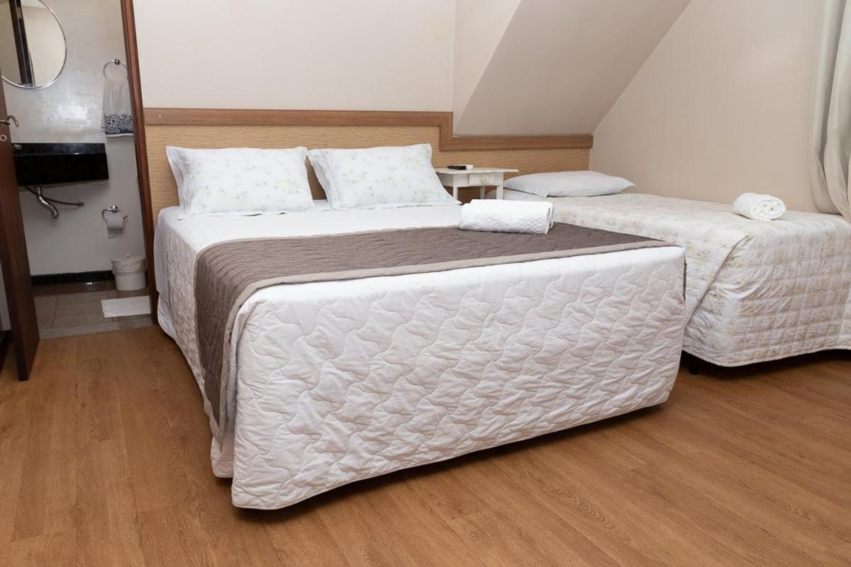 Pousada Casa Da Pedra Blumenau Ngoại thất bức ảnh