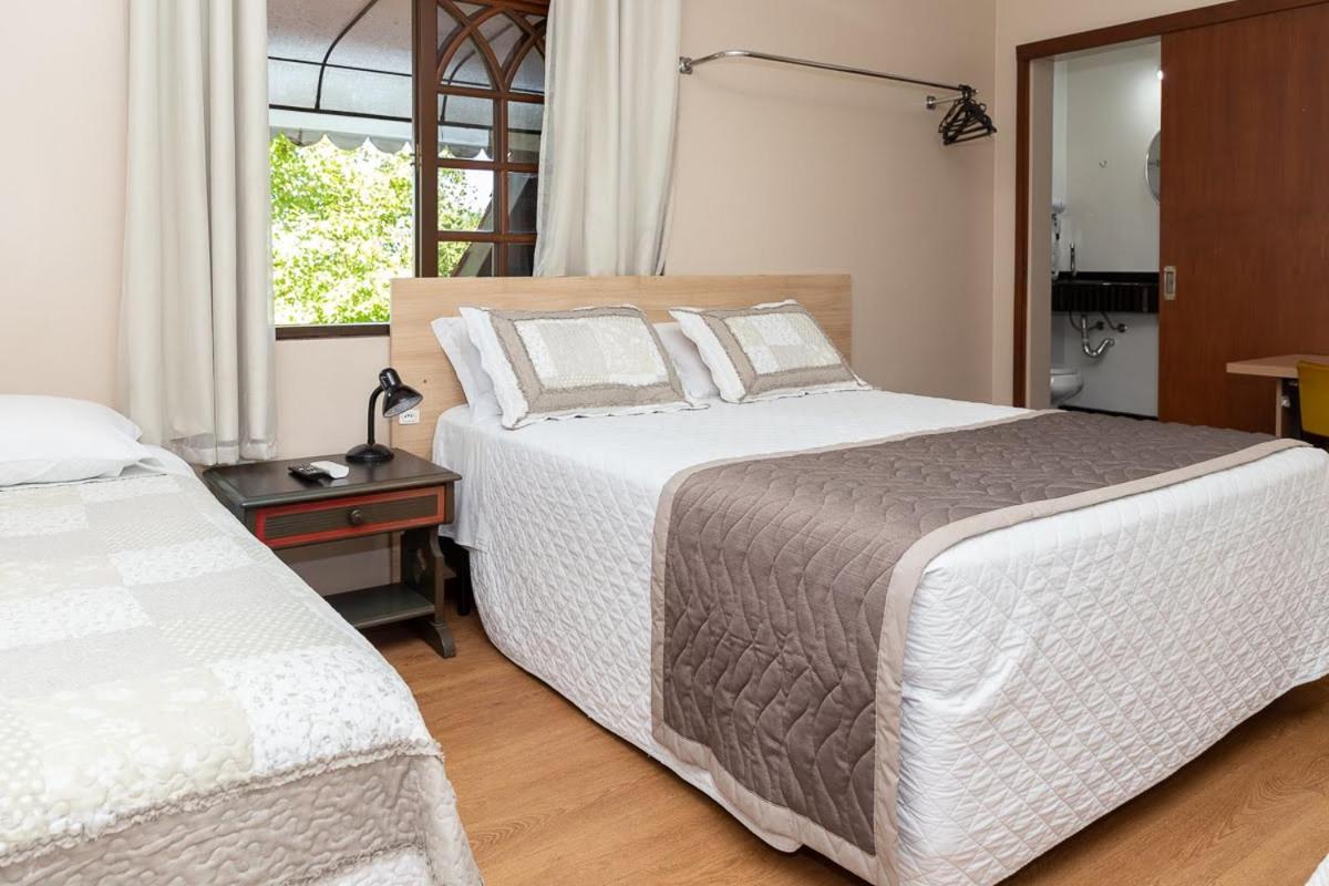 Pousada Casa Da Pedra Blumenau Ngoại thất bức ảnh