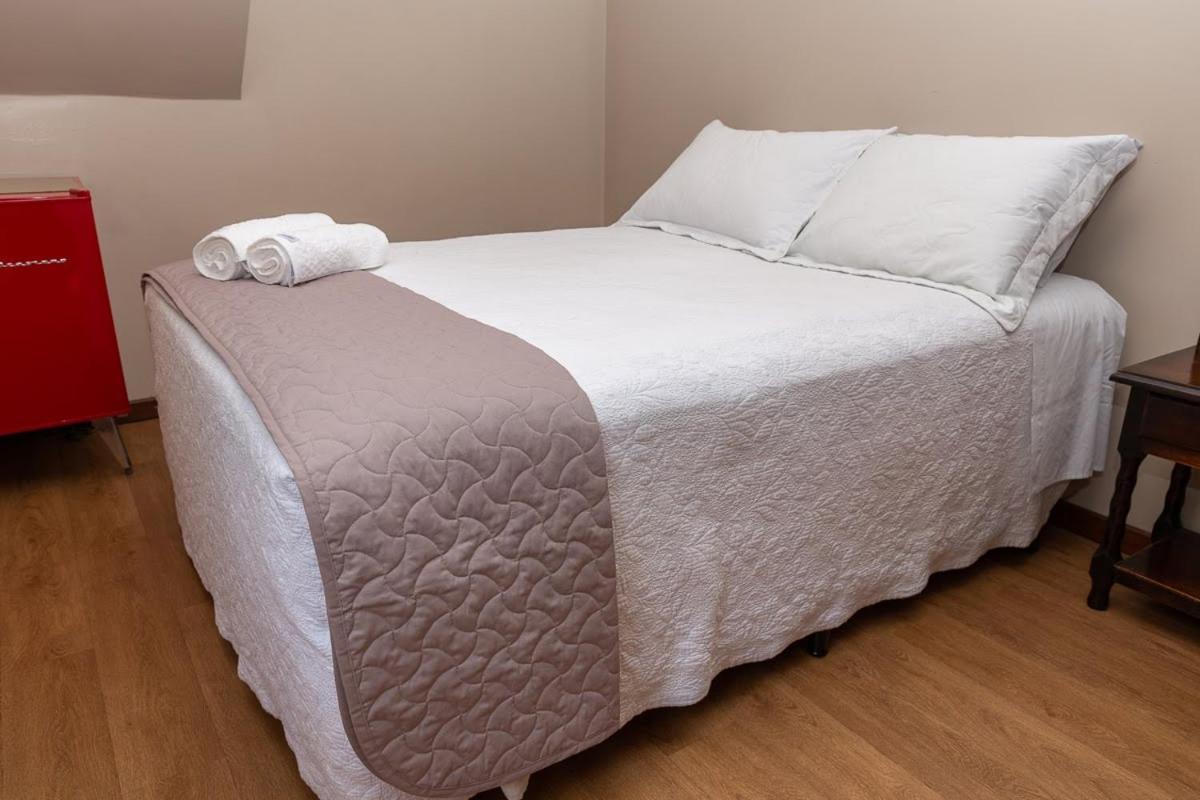 Pousada Casa Da Pedra Blumenau Ngoại thất bức ảnh